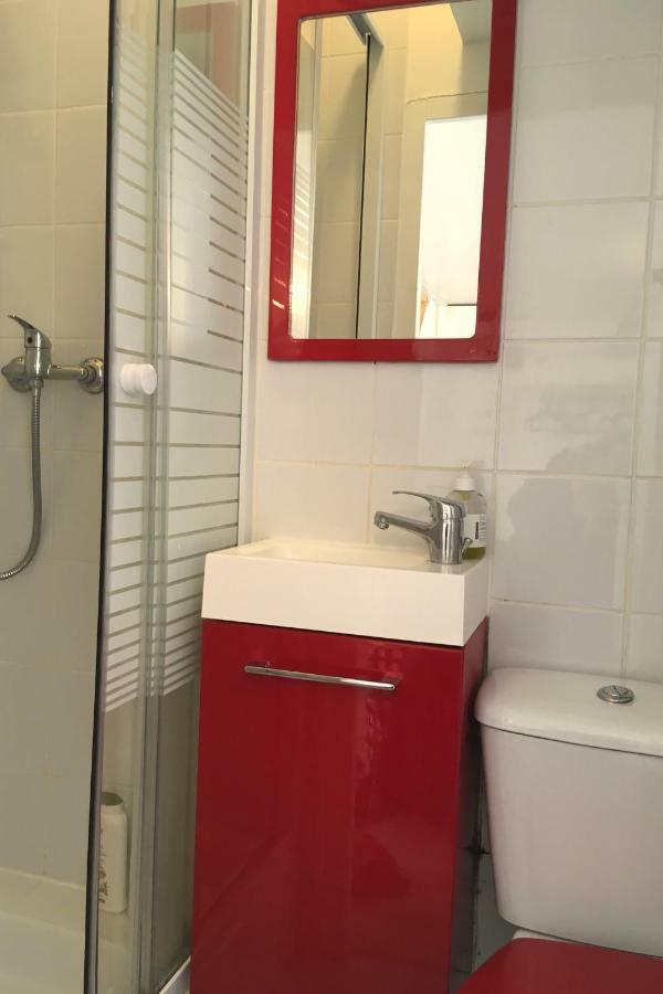 Maisonnette Studio Sur Cour Paris Eksteriør bilde