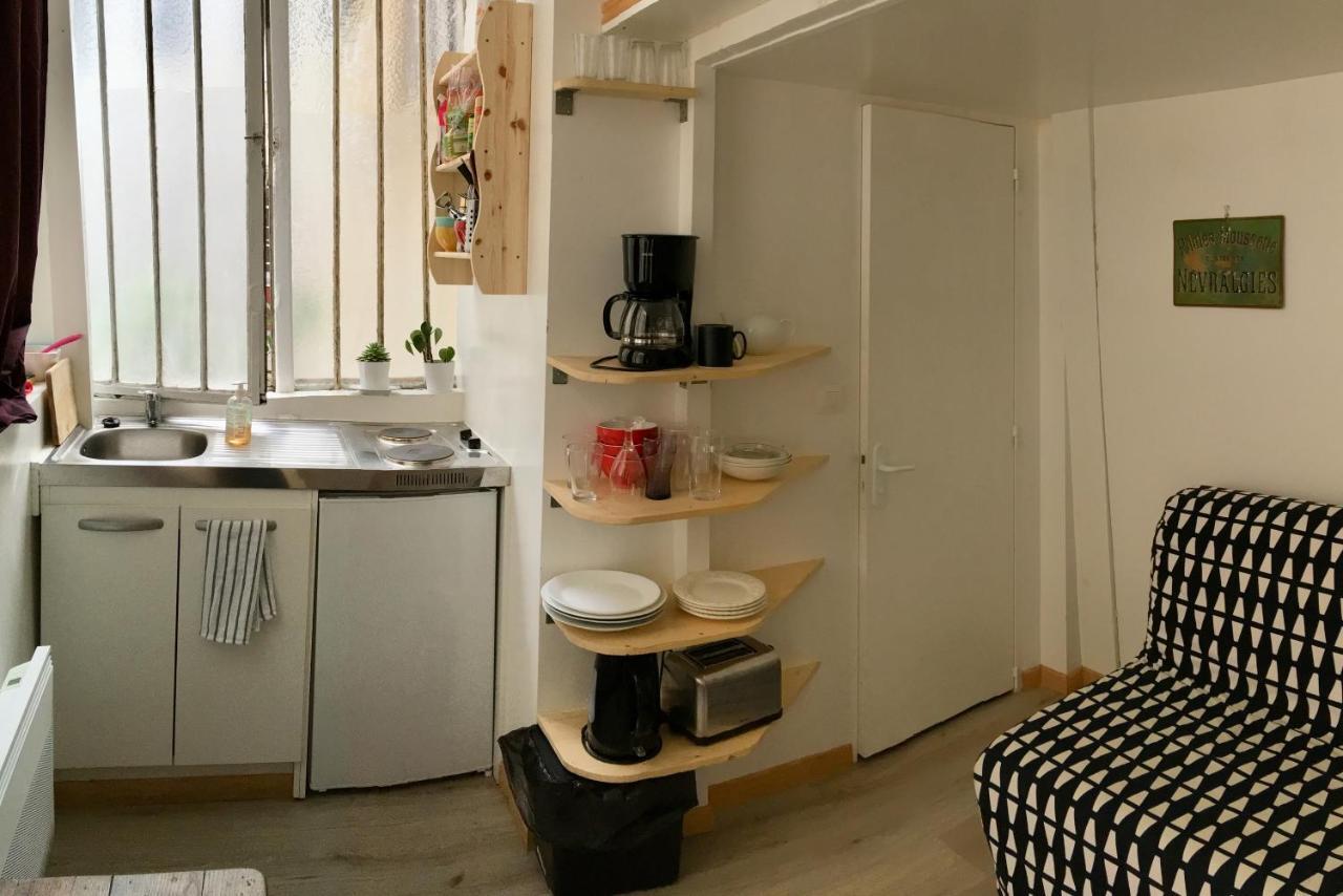 Maisonnette Studio Sur Cour Paris Eksteriør bilde